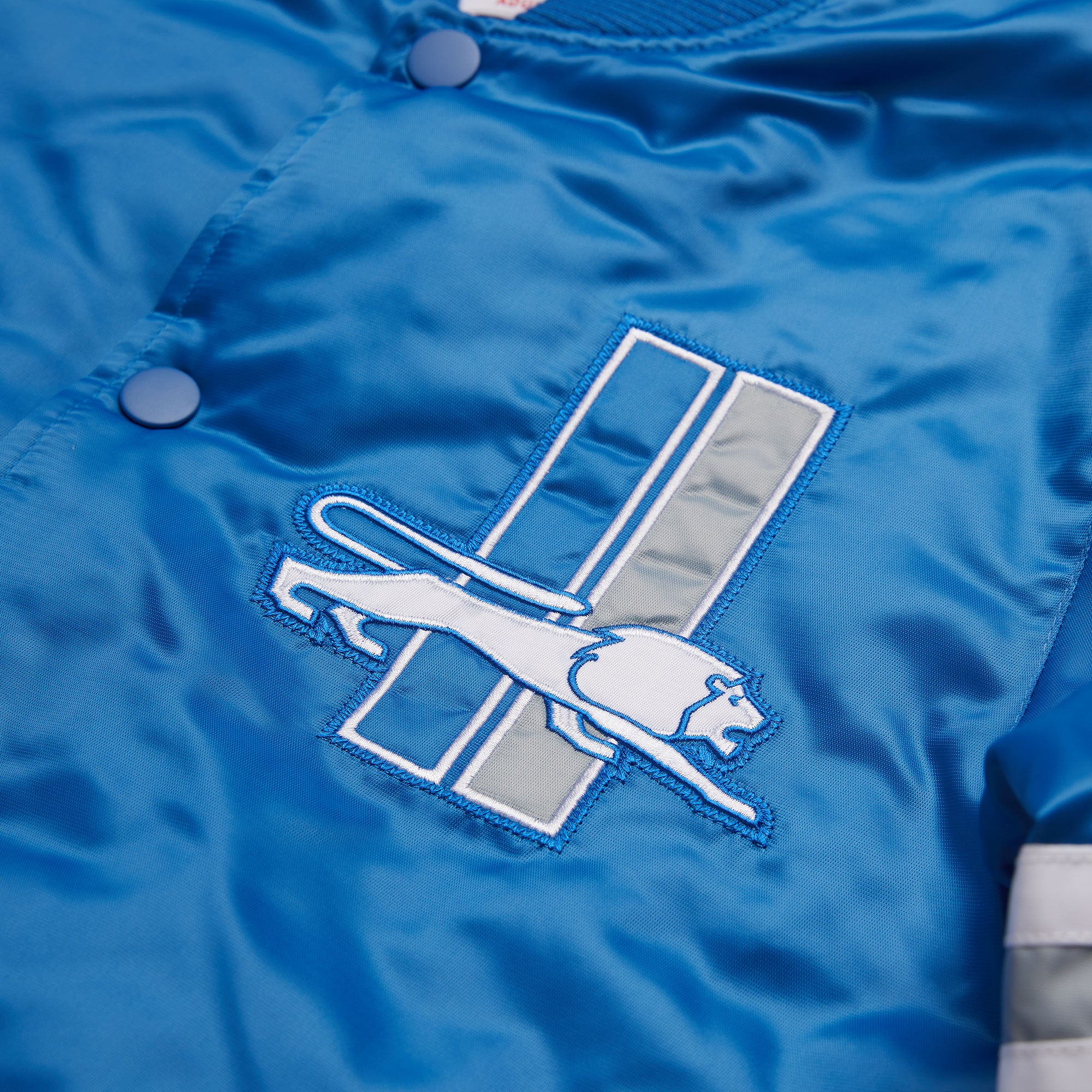 Heavyweight Satin Jacket Detroit Lions by Mitchell & Ness 2XL