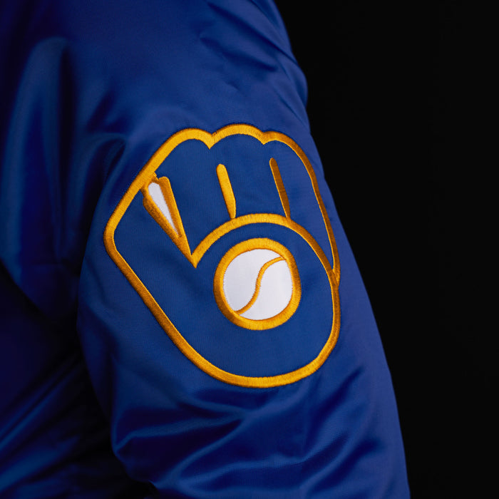 Brewers Rockin' Robin Yount T-Shirt from Homage. | Ash | Vintage Apparel from Homage.